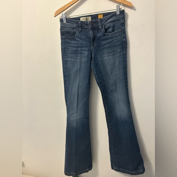 Pilcro and The Letterpress Med Wash Flare Sz 28 Jeans Made for Anthropologie - Picture 1 of 16